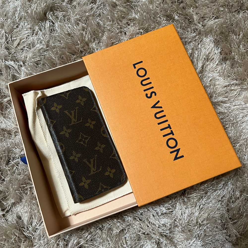 iPhone 9 Regular - Louis Vuitton LV Case
